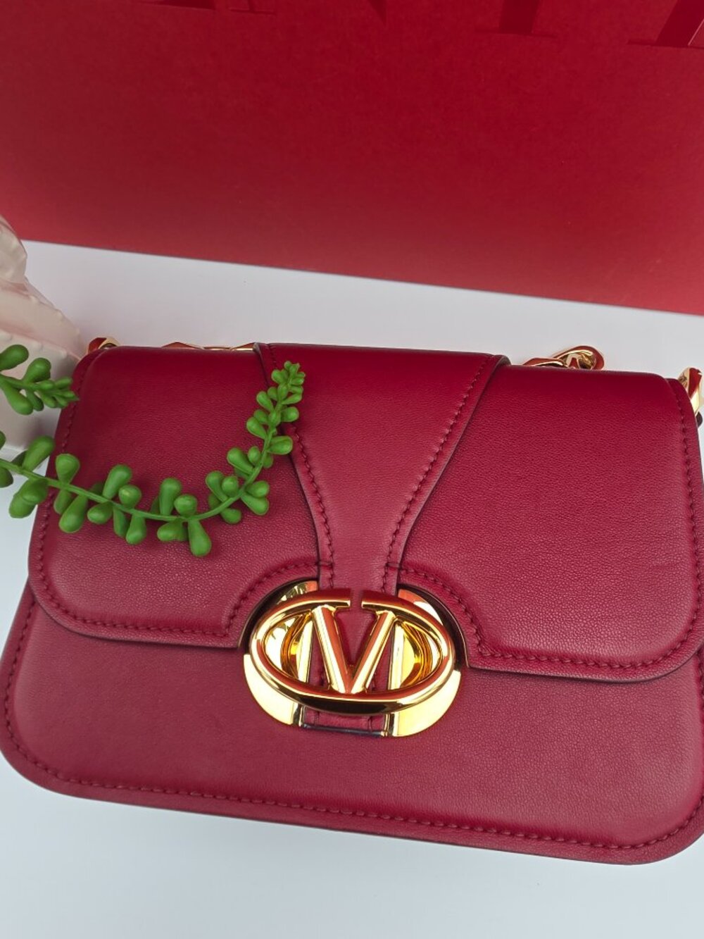 Preloved RED Valentino Bag Authenticity Guaranteed ✔️